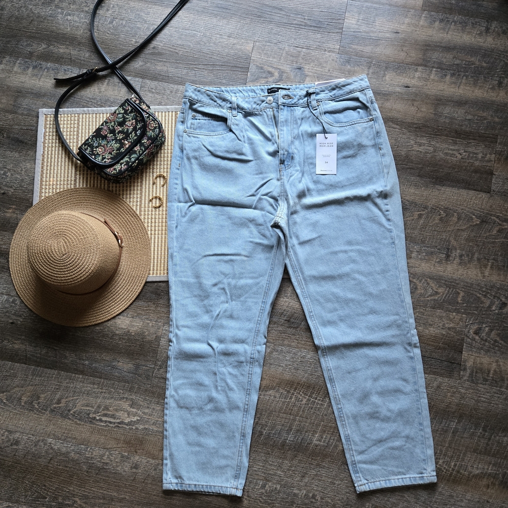 Light Blue "Mom" Jeans